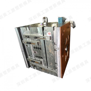 出口热流道模具